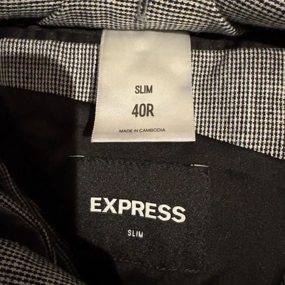 Express Light Gray Men's Suit - Picture 3 of 5